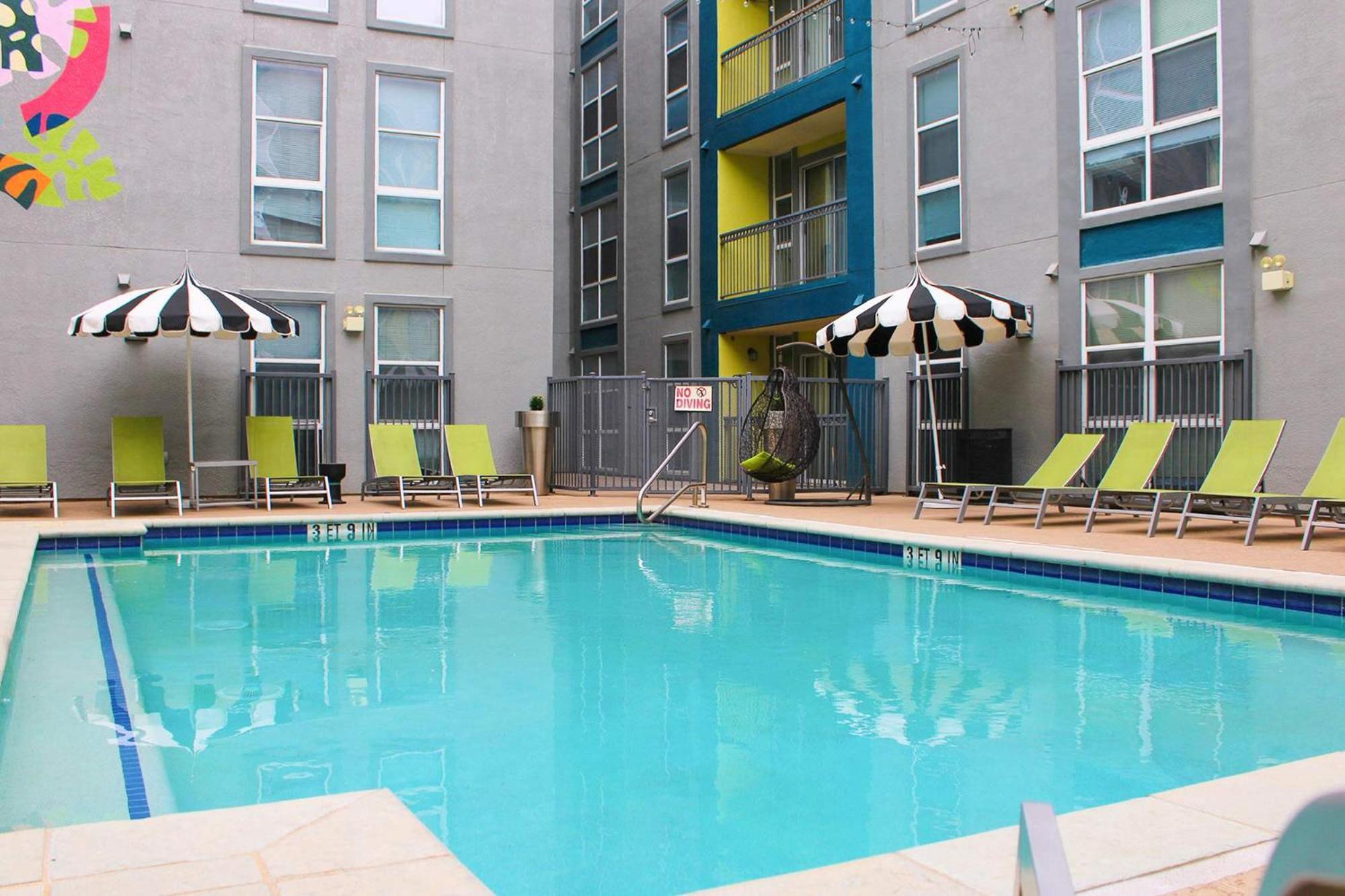 Upstay - Condo With Pool Gym Games And Bbq Austin Eksteriør billede